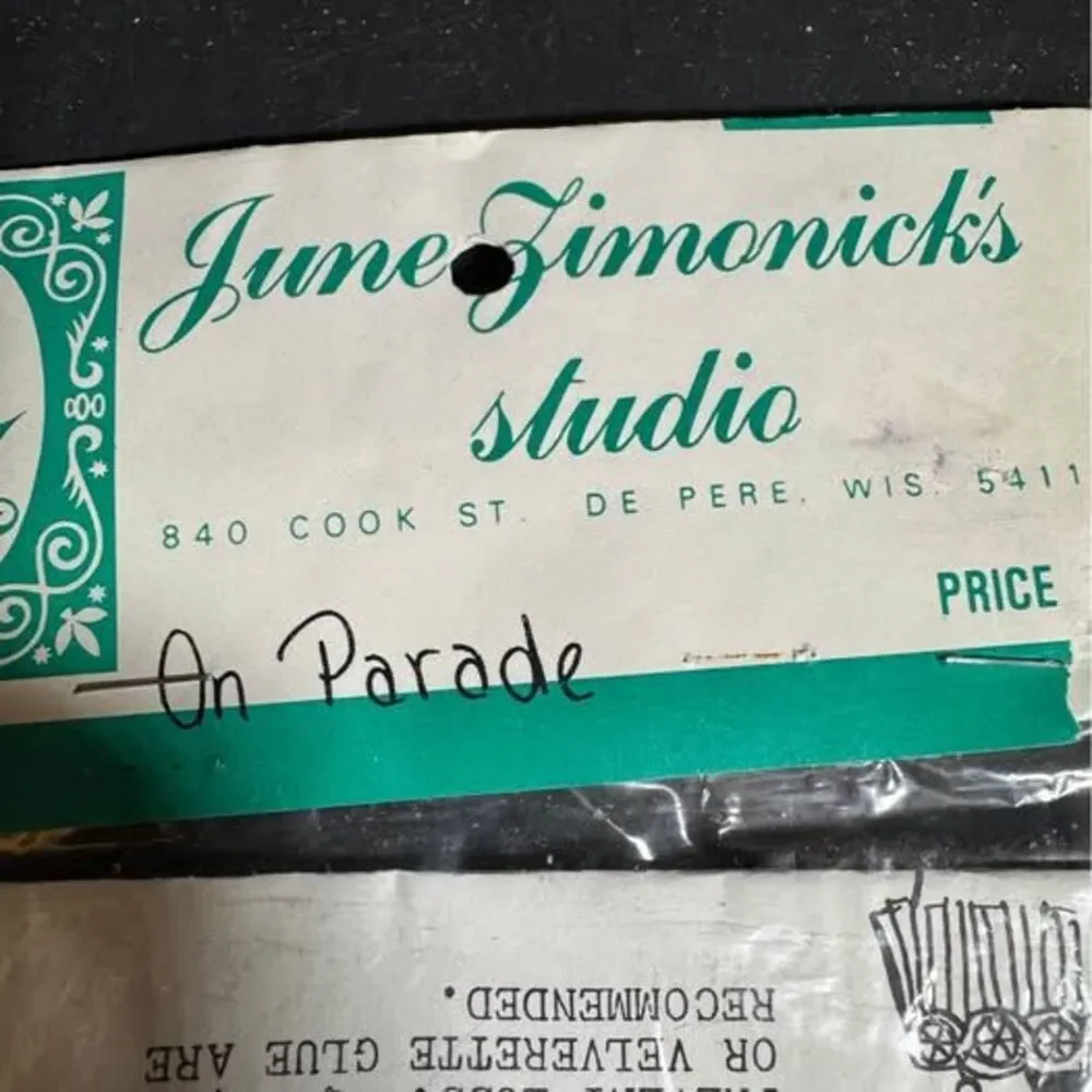 Unbranded vintage 1985